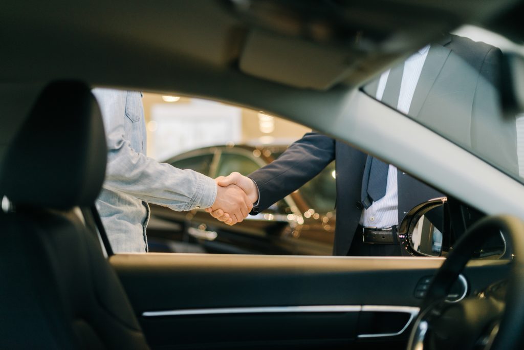 handshake-car